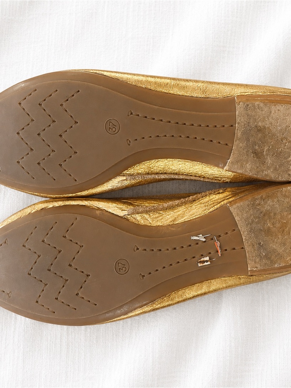 Paola Ferri Italy Gold Metallic Leather Penny Loafers Women’s EU 37 US 6.5–7 - Picture 5 of 5